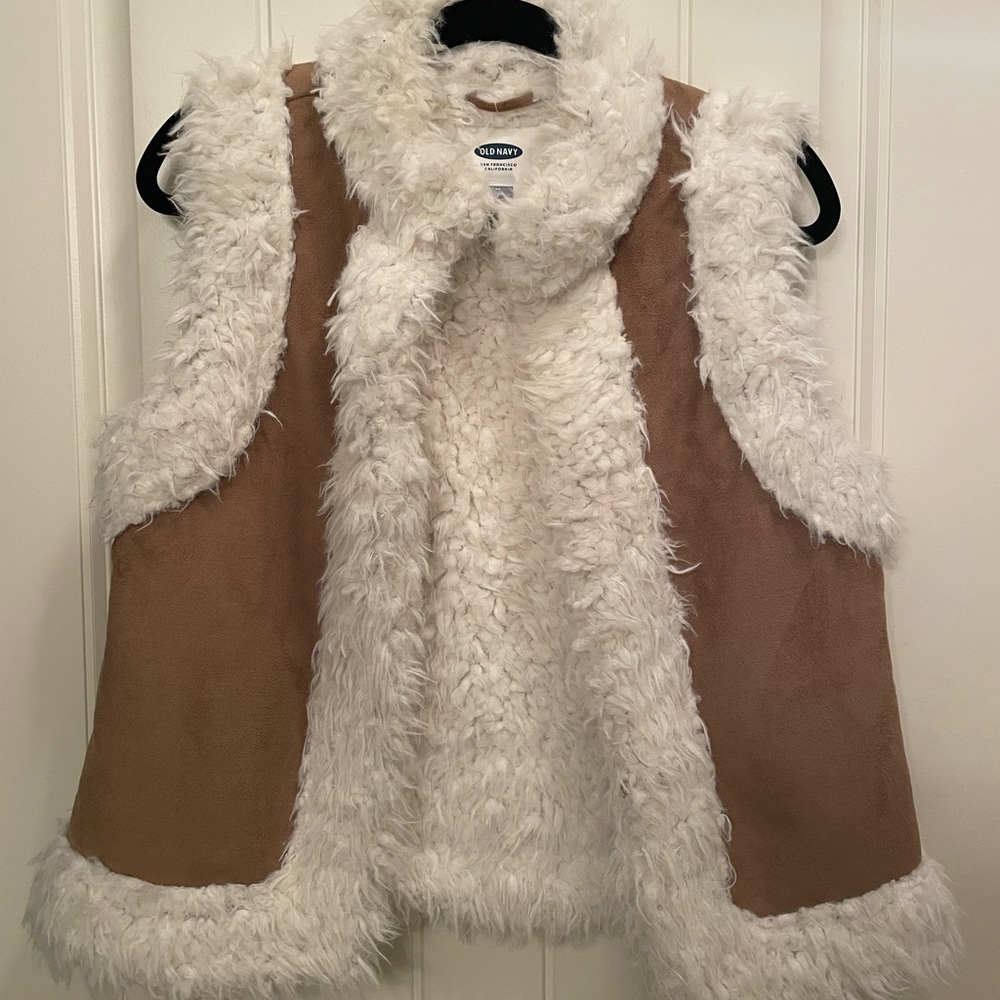 Old Navy Cream and Tan Faux Fur Vest